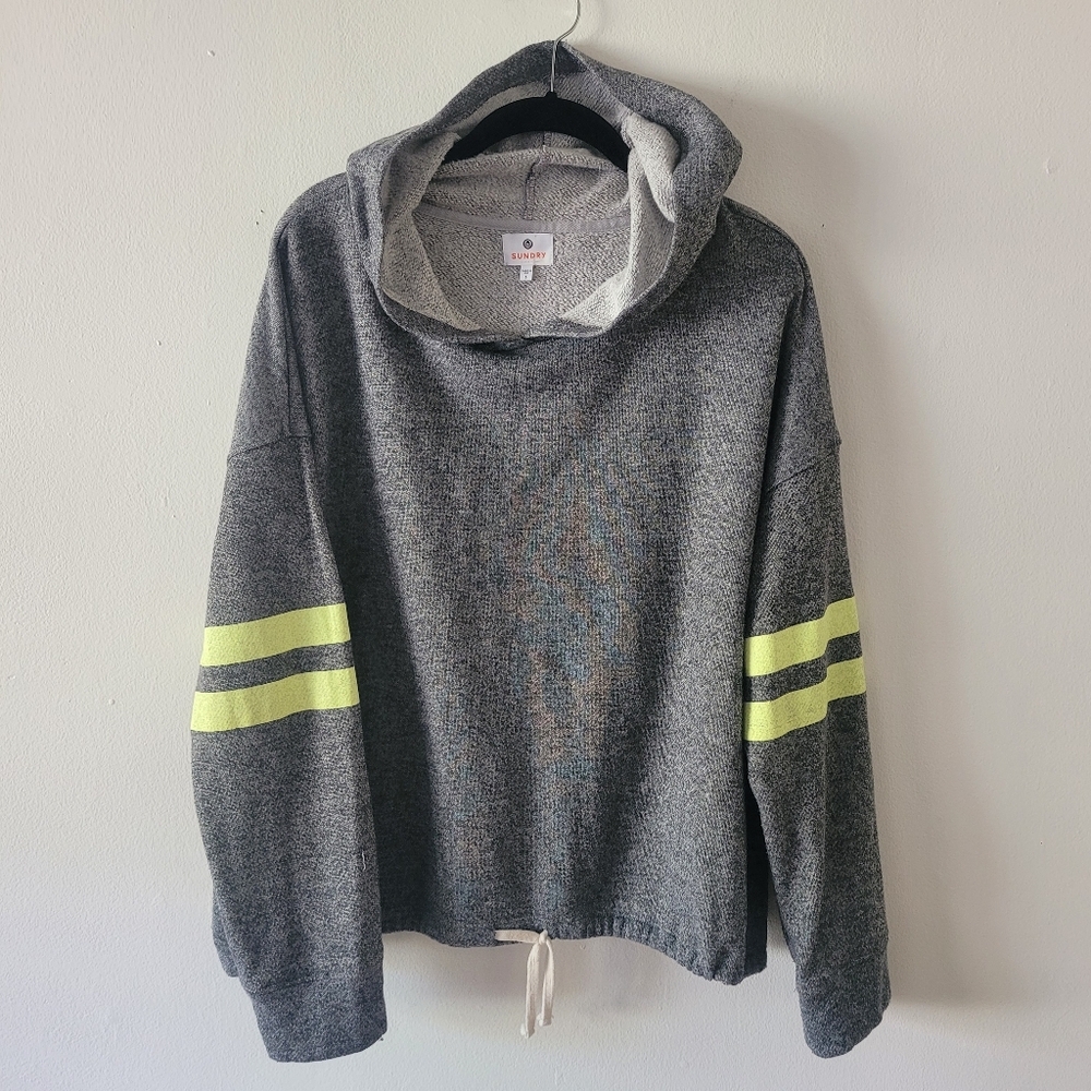 SUNDRY Varsity Stripes Hoodie Sweatshirt Size‎ 3 Drawstring Gray Yellow Hooded
